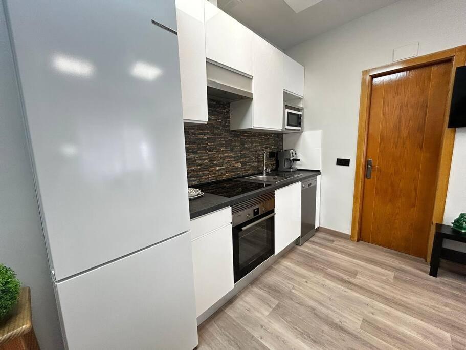 Apartamento Amueblado En El Centro De 마드리드 외부 사진